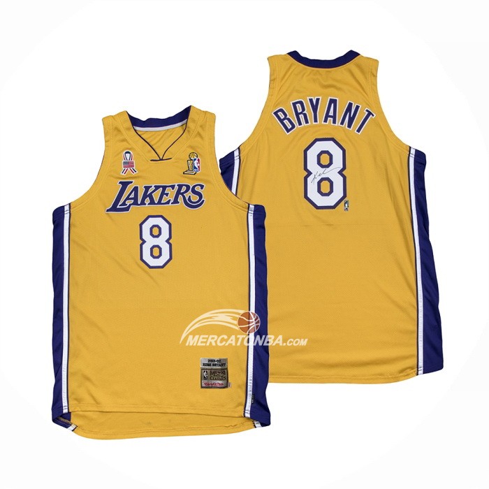 Maglia Los Angeles Lakers Kobe Bryant NO 8 Mitchell & Ness 2001-02 Giallo